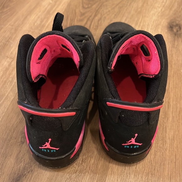 AIR JORDAN 6 RETRO GS 'PINK FLASH’ - Picture 7 of 11